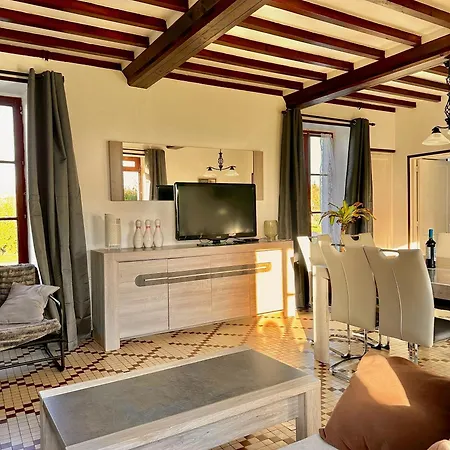 Holiday home Les Coquelicots *