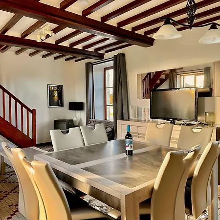 Les Coquelicots Longueville (Calvados)