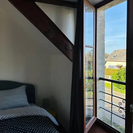 Les Coquelicots Longueville (Calvados)