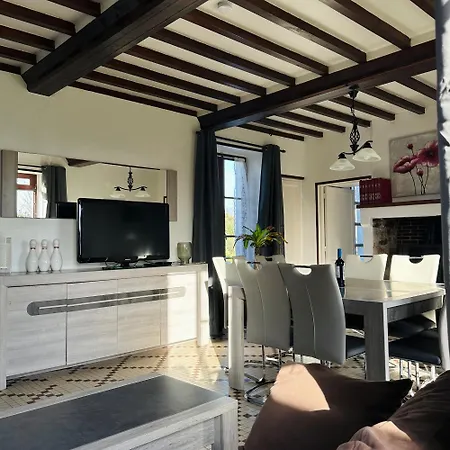 Holiday home Les Coquelicots