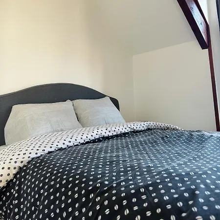 Les Coquelicots Longueville (Calvados)