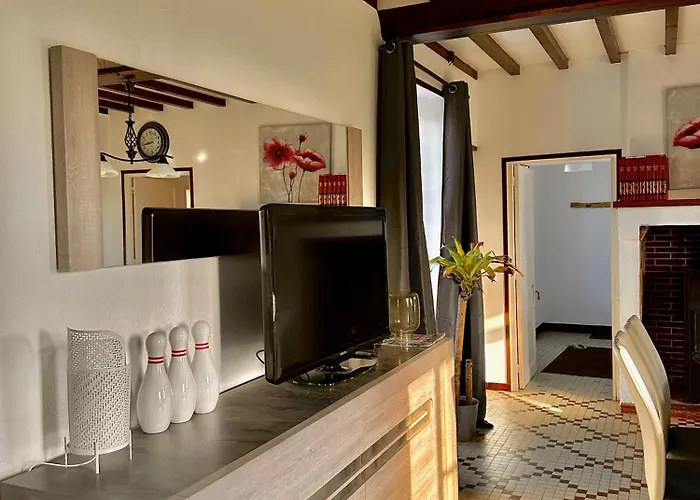 Les Coquelicots Holiday home