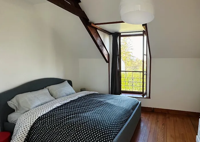 Les Coquelicots Longueville (Calvados)